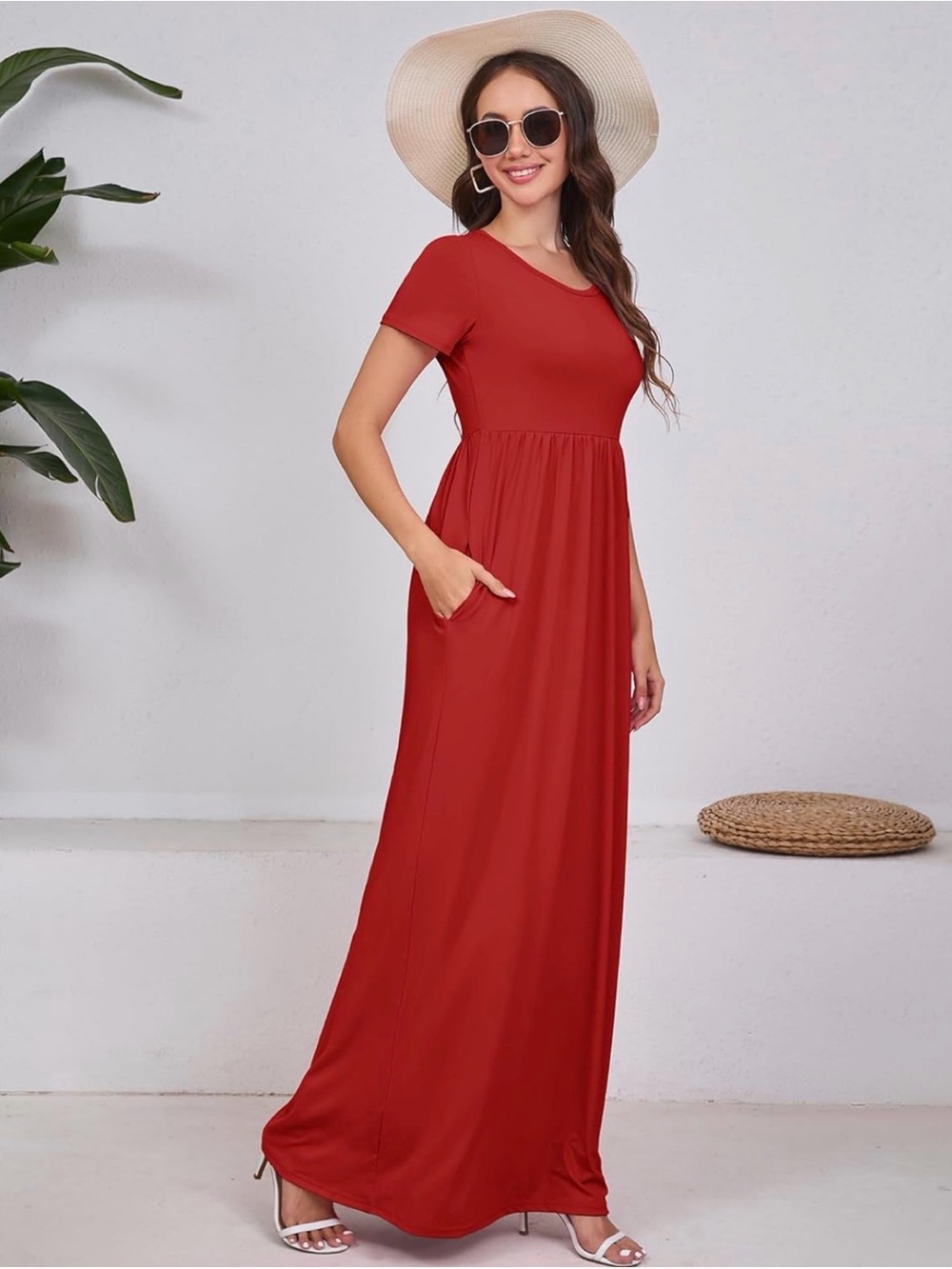 Red Short-Sleeve Maxi Dress - Classic Women's Style - Picture 2 of 3